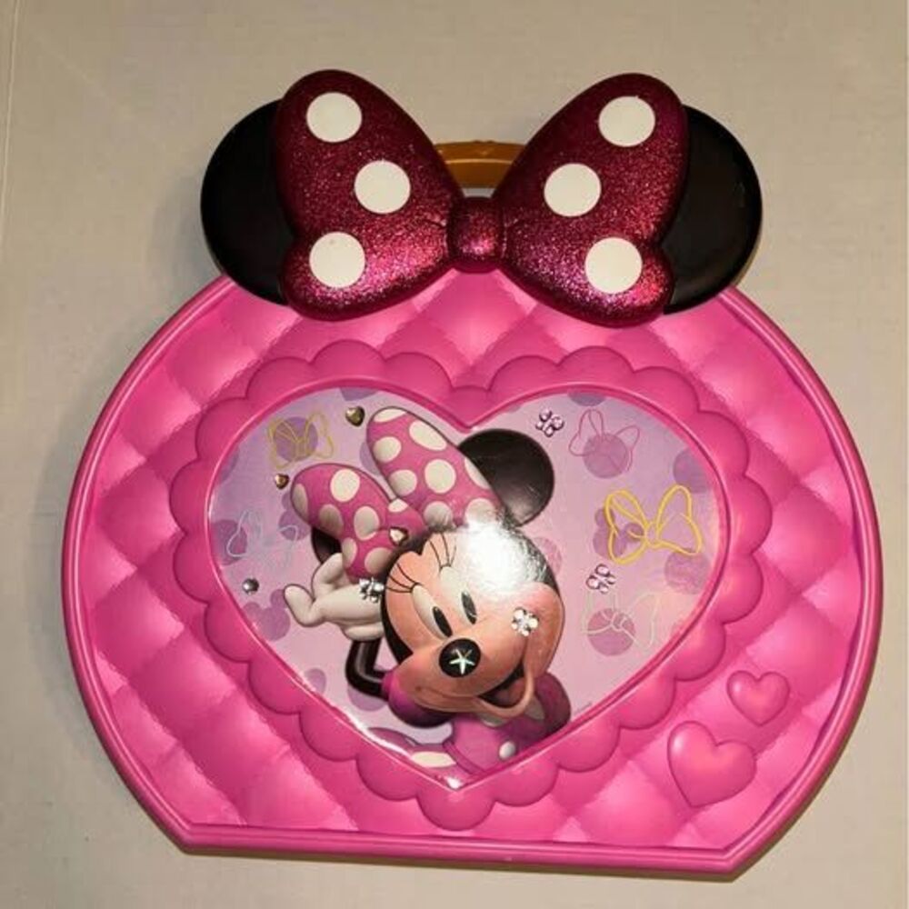 Disney Junior Minnie Mouse Get Glam Hairstyle Toy Set